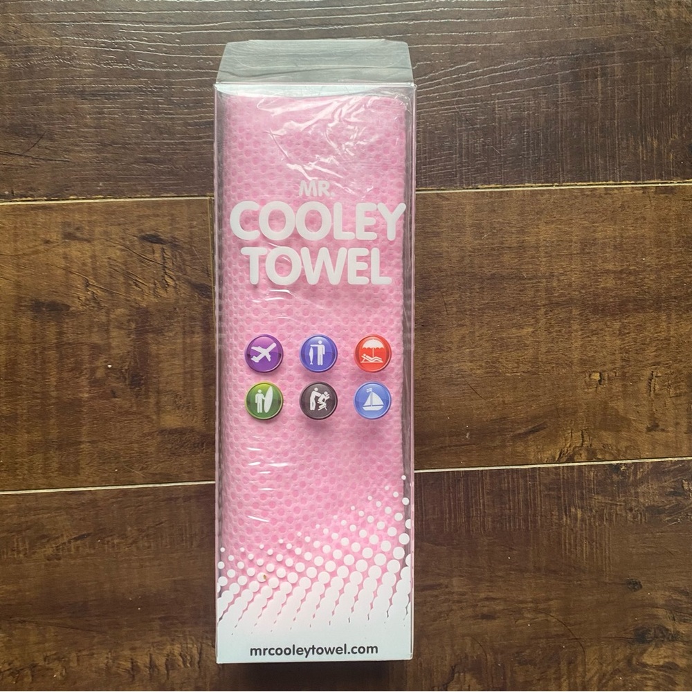 BNIB Mr. Cooley Towel Pink